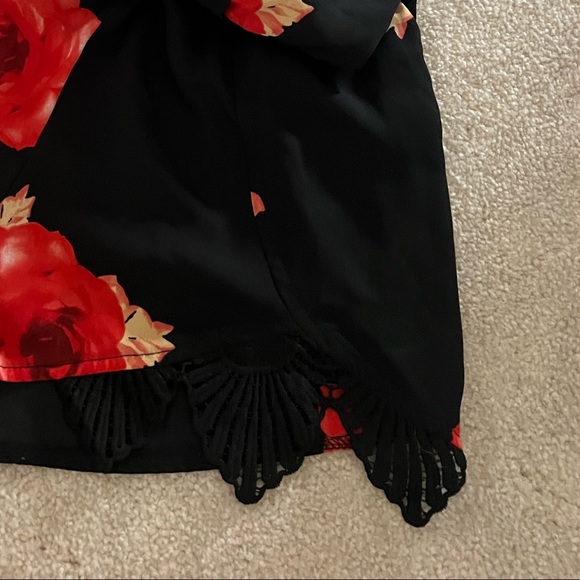 FLORAL ROMPER SMALL - Picture 4 of 4